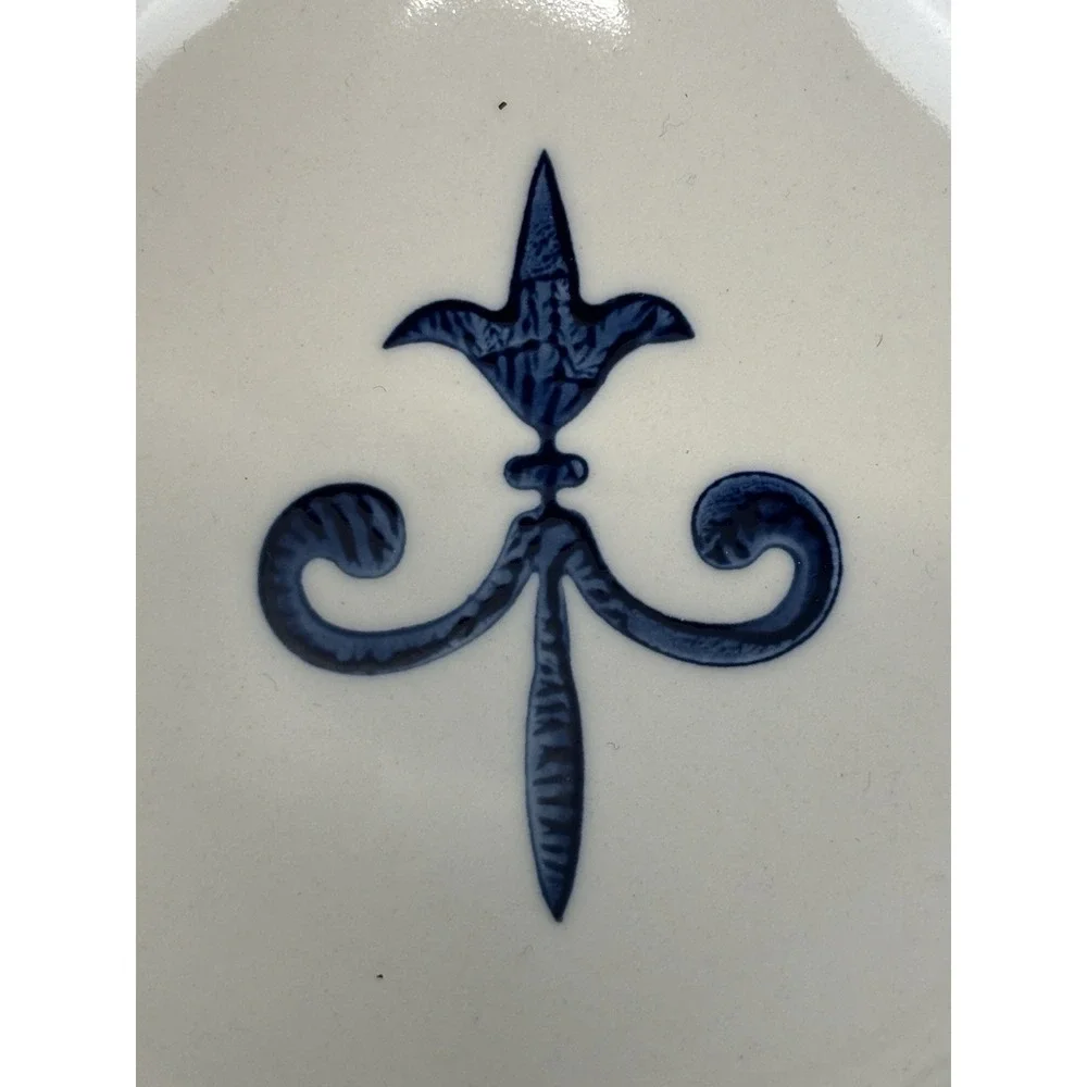 Vtg Sur La Table Flour De Lis Spoon Rest Blue White Large Sainte Germaine